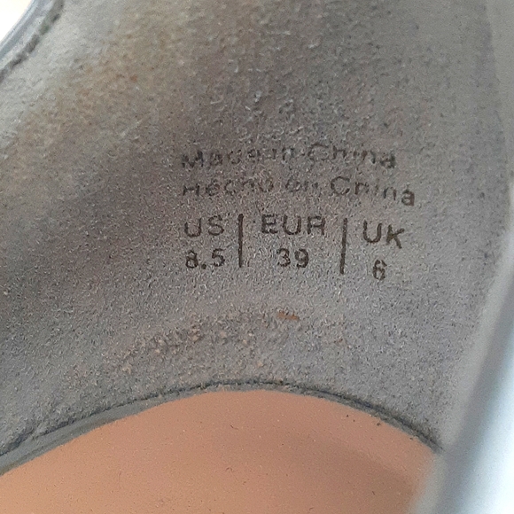 ALDO Lovely Blue Grey Patent Shoes - Pointy Toe, Ankle Strap, Cushion Insole - Picture 13 of 17